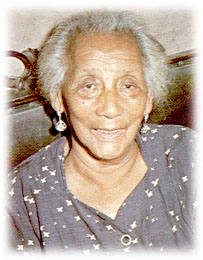 Sra. Victoria Angulo